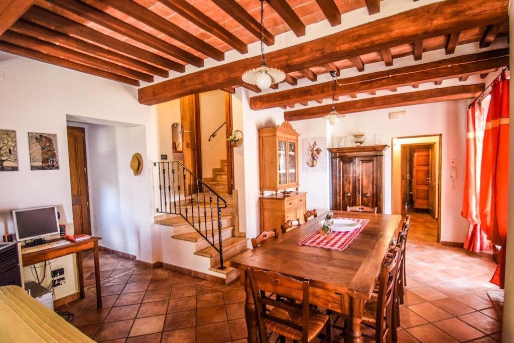 Agriturismo Podere Biancospino Piscina Privata Chianciano Terme Exteriér fotografie