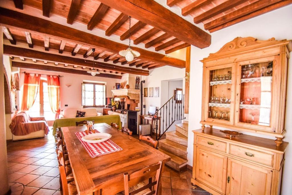 Agriturismo Podere Biancospino Piscina Privata Chianciano Terme Exteriér fotografie